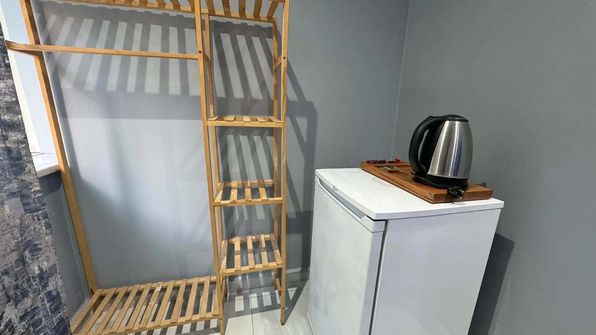 Lara Suit Gaziosmanpasa Guenluek Kiralik Daire Istanbul Apartment